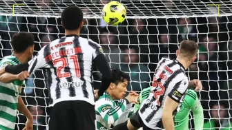 İskoçya Lig Kupası’nın sahibi St. Mirren oldu