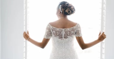 Saç aksesuarlarıyla düğün günü ışıltınızı taçlandırın!