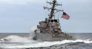 ABD güçlerinden Çin'den İran'a giden gemiye baskın