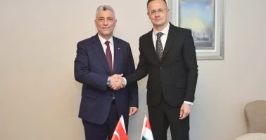 Bakan Bolat’tan İstanbul’da kritik görüşme: Türkiye–Macaristan ticaretinde 6 milyar dolarlık rekor hedefi
