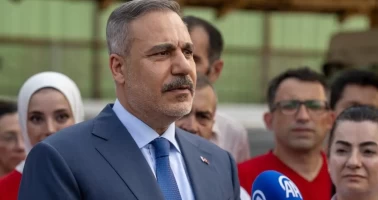 Bakan Fidan'dan mülteci kampına ziyaret: Türkiye'nin yardım eli her yere uzanmış durumda