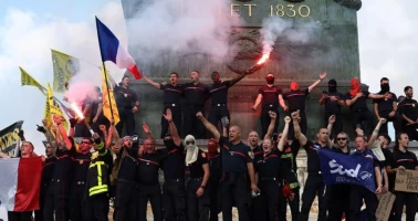 Fransa'da liselilerin eylemleri büyüyor! 625 kişi gözaltına alındı, 202 kişi yaralandı