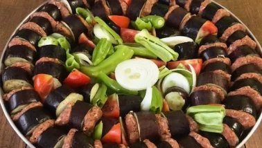 MasterChef’te şefleri bile şaşırtan beyinli patlıcan kebabı tarifi