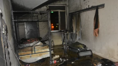 Ordu Ünye’de işçilerin kaldığı binada yangın: Çatı katı alev aldı