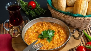 Anadolu’nun en eski kahvaltı klasiği menemenin sırrı bu tarifte