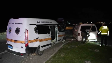 Dur ihtarına uymadı! Kaza yaptı