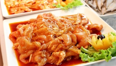 Domates soslu kırmızı hindi terbiyesi