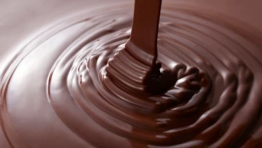 Pastane usulü ipek gibi kıvamıyla krem şokola tarifi