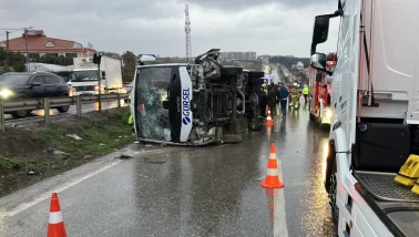 Büyükçekmece'de servis faciası: 1 ölü, 9 yaralı