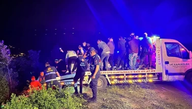 Nişan hazırlığı için gelmişti! Yoğun sis kazaya sebep oldu