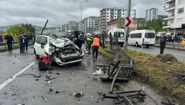 Karadeniz Sahil Yolu'nda feci kaza: 1 ölü, 7 yaralı
