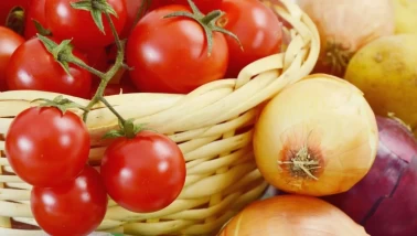 Buzdolabına asla konulmaması gereken besinler! Bu hata gıdaları daha çabuk bozuyor