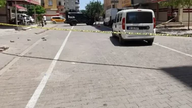 Diyarbakır’da silahlı kavga: 1’i ağır 3 yaralı!