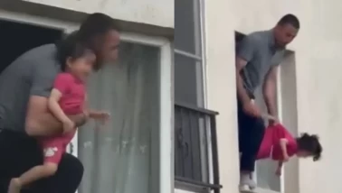 3 yaşındaki çocuğuna dehşeti yaşattı... Kızını rehin alan baba etkisiz hale getirildi