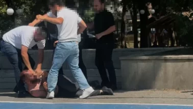 Düzce’de AVM önündeki tartışma kavgaya dönüştü