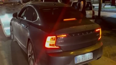 Bursa’da çakarlı araçla trafik terörü: Ehliyetsiz sürücüye rekor ceza