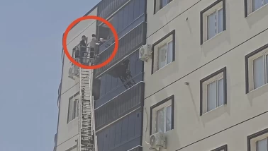 Yangında mahsur kalan 3 kişiyi itfaiye kurtardı