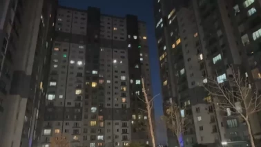 Esenyurt’ta otoparkta çıkan yangın 28 katlı binaya sıçradı: 42 kişi dumandan etkilendi
