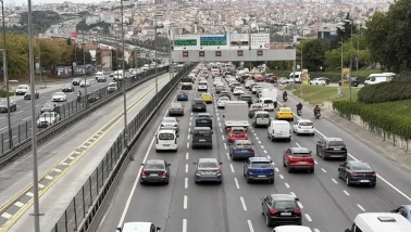 İstanbul’da sabah trafiği kilitlendi!