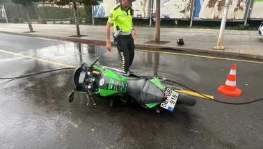 Çorum’da devrilen motosiklet otomobile çarptı: 18 yaşındaki sürücü öldü