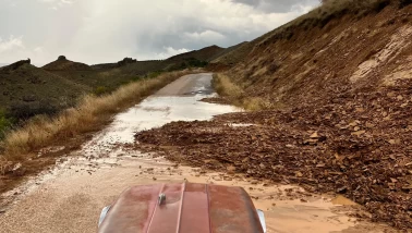 Elazığ'da sağanak sonrası toprak kayması