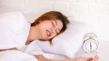 Sabah çene ağrısının nedeni diş sıkma olabilir