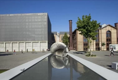 İstanbul Bilgi Üniversitesi’nde final sınavları açıklaması!