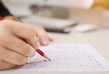 Sınava girmeyen öğrenciler nasıl tercih yapacak? Sınavsız lise kayıtları nereden yapılır?