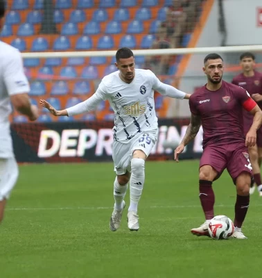 Sarıyer Hatay’da farka koştu