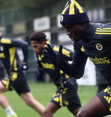 Fenerbahçe, Trabzon deplasmanı hazırlıklarına başladı