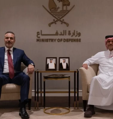 Dışişleri Bakanı Fidan, Katar Savunma Bakanı Al Thani ile bir araya geldi