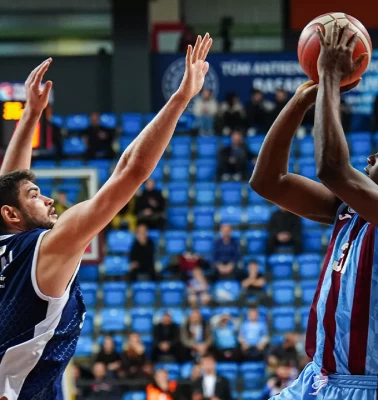 Trabzonspor Basketbol, evinde yıkıldı