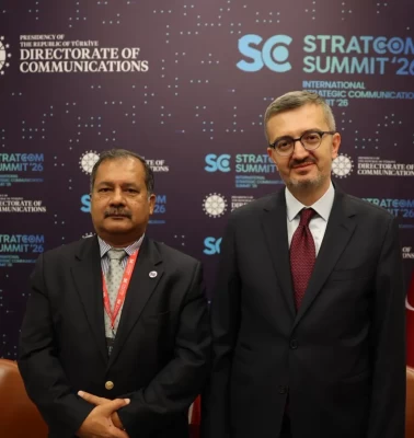 STRATCOM’da Asya diplomasisi! Burhanettin Duran, Bangladeşli bakanı ağırladı