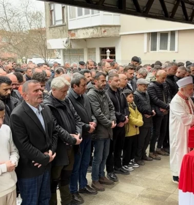 Eğlence mekanına uzun namlulu baskın! Emekli polis memuru Sakarya'da defnedildi