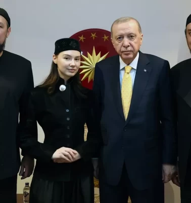 Cumhurbaşkanı Erdoğan 'Ay Yola' grubunu kabul etti