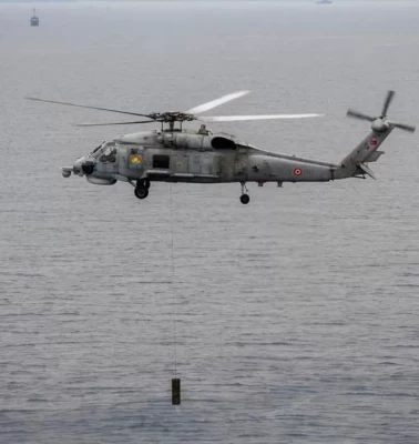 Mavi Vatan’da çelik pençe: KURTARAN-2026 tatbikatı nefes kesti!