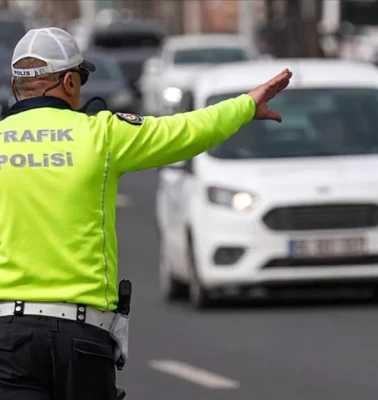 İstanbul'un iki ilçesinde yarın bazı yollar trafiğe kapatılacak