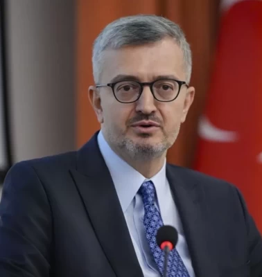 İletişim Başkanı Duran, Başbuğ Alparslan Türkeş'i andı: Ömrünü milletine adadı