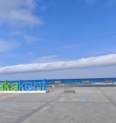 Karadeniz’de nadir doğa olayı: Gökyüzünde rulo bulut görüldü