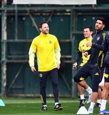 Fenerbahçe, Beşiktaş derbisine hazır!