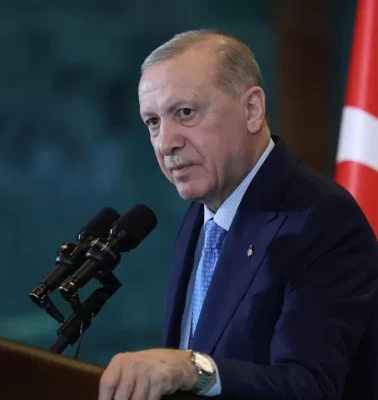 Cumhurbaşkanı Erdoğan'dan şehit polis Yalçın'ın ailesine başsağlığı