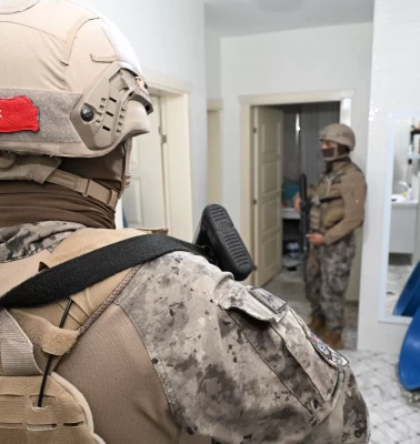 Mersin merkezli 3 ilde dev 'bahis' operasyonu: 19 şüpheli cezaevine gönderildi!