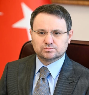 Adalet Bakanı Akın Gürlek'ten 'Milli Aile Haftası' mesajı