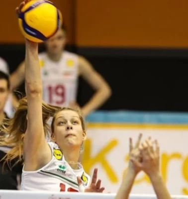 Camilla Weitzel kimdir, kaç yaşında? Eczacıbaşı'ndan flaş transfer