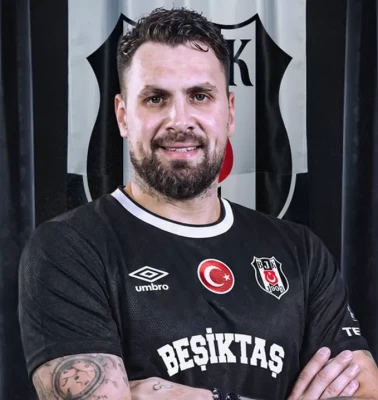 Beşiktaş’tan parkede yılın transfer bombası