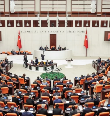 TBMM’de emniyet teşkilatına ilişkin düzenlemeleri de içeren teklifin tümü üzerinde görüşmeler tamamlandı