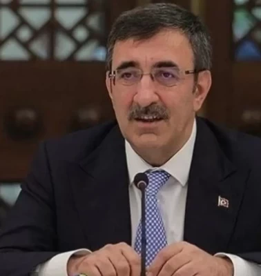 Cumhurbaşkanı Yardımcısı Yılmaz’dan LGS öğrencilerine başarı dileği