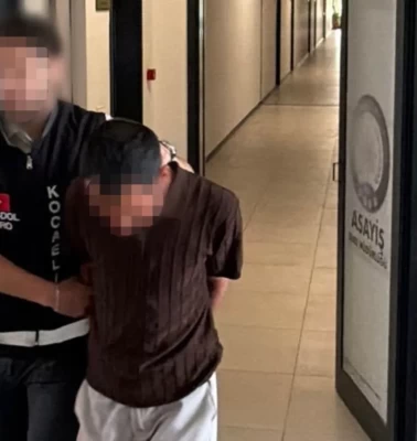 'Polis' yalanıyla altın ve paraları almıştı: Otobüste yakayı ele verdi