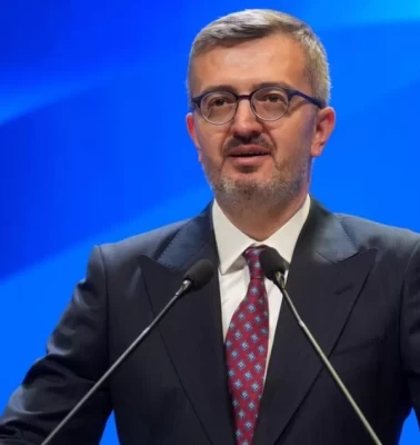 İletişim Başkanı Duran'dan Ankara Havalimanı'na ilişkin paylaşım