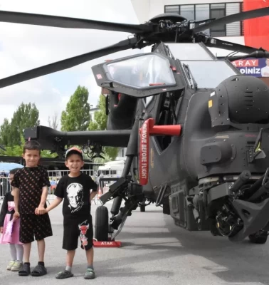 Aksaray Bilim Festivali F-16 gösterisiyle kapılarını açtı